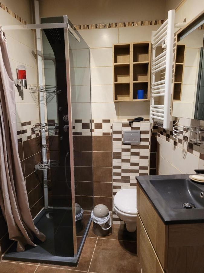 Confortable Appart 1Er Etage Centre Ville Netflix เบซิเยร์ ภายนอก รูปภาพ